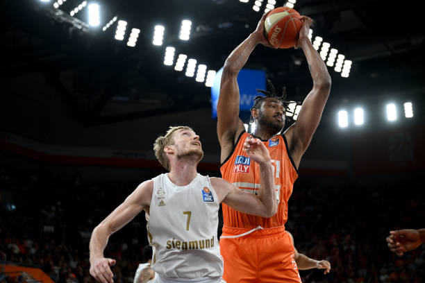 赛中重新赢 赛中重新赢